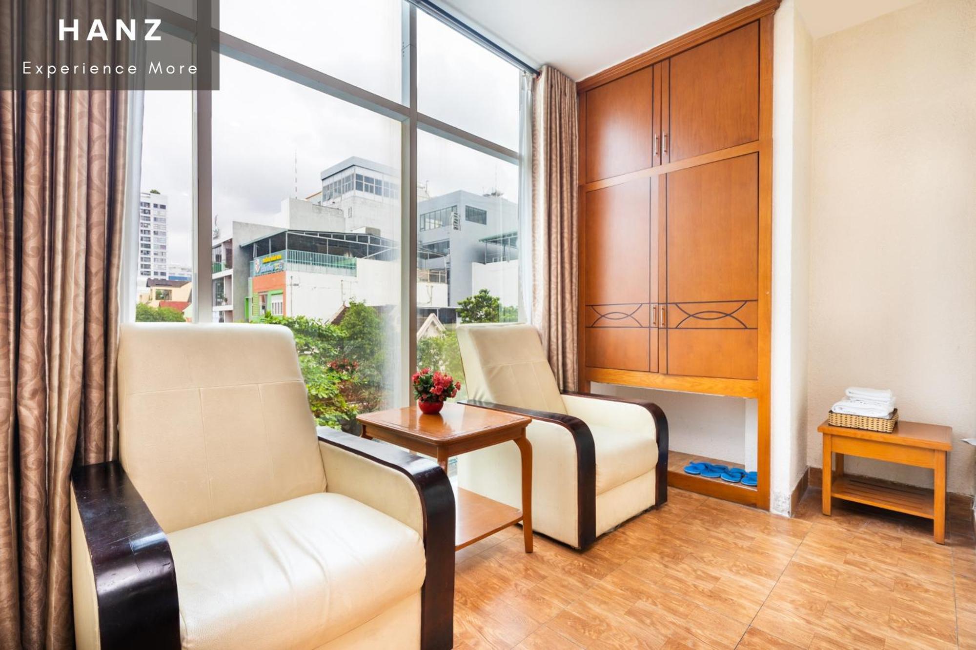 Hanz Queen Airport Hotel Saigon Ho Chi Minh City Exterior photo
