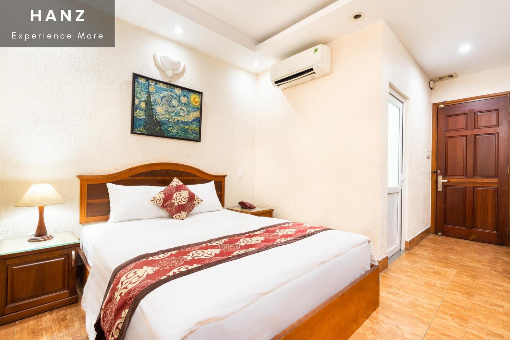 Hanz Queen Airport Hotel Saigon Ho Chi Minh City Room photo