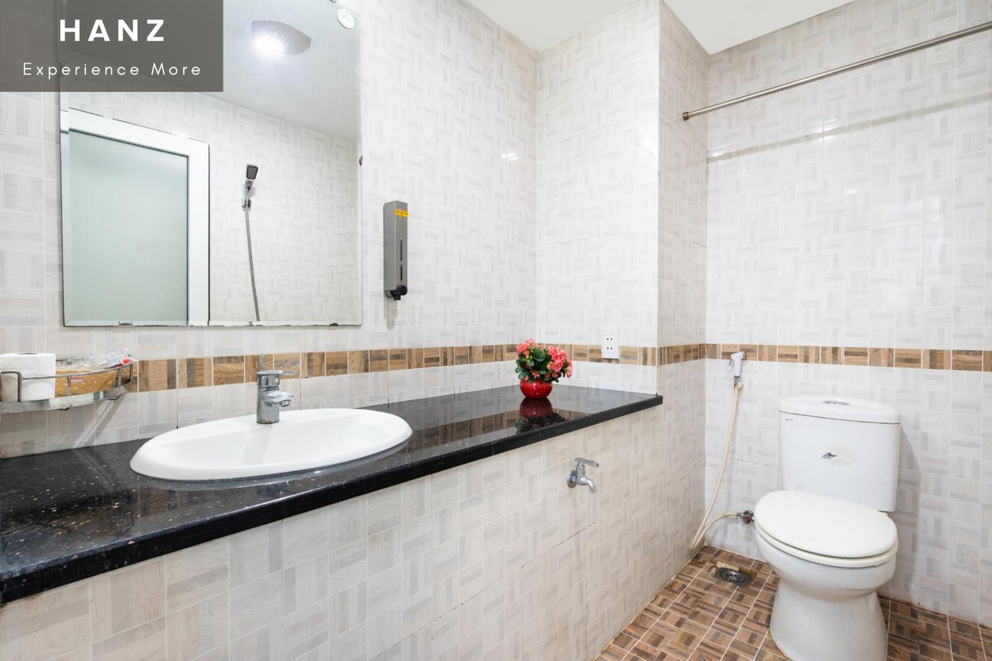 Hanz Queen Airport Hotel Saigon Ho Chi Minh City Room photo